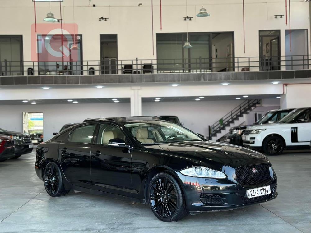 جاگوار XJ